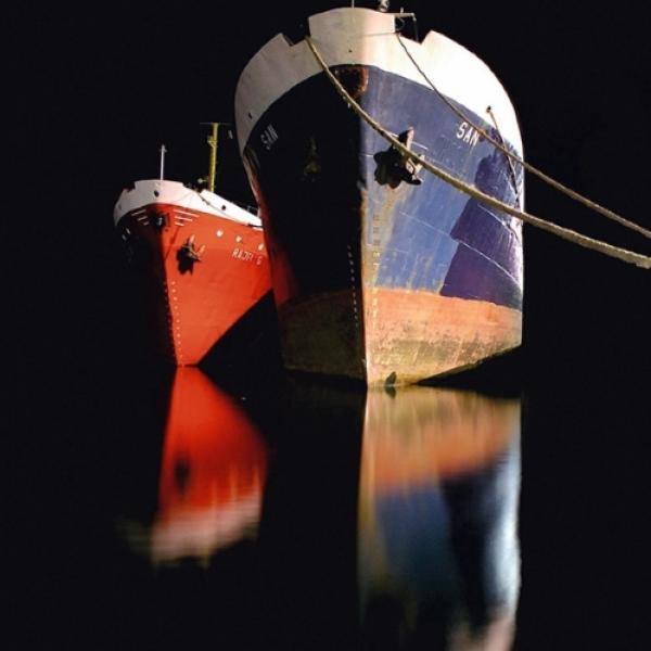  καράβια στο λιμάνι 